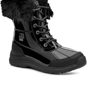 UGG Adirondack lll Women's Glossy Black Winter Boots size 5,5
